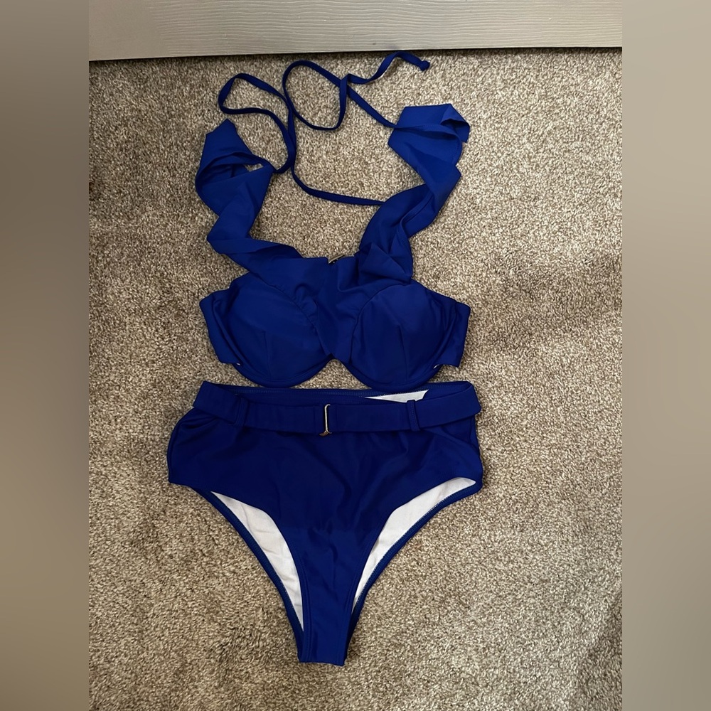 Elegant Blue Bikini Set